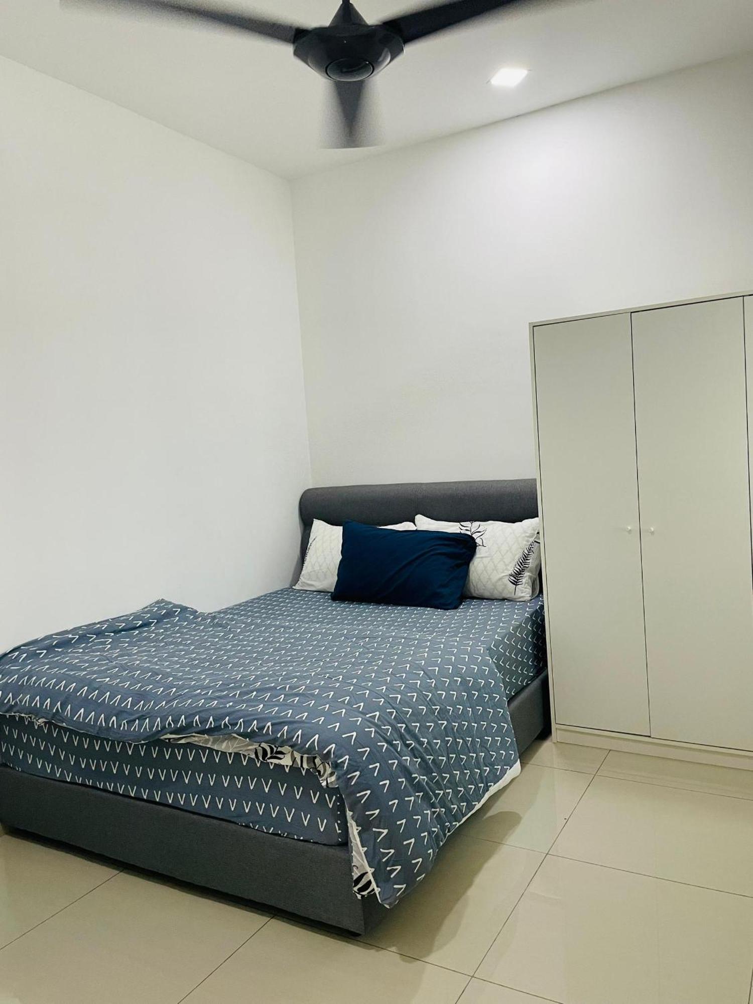 Nazirin Homestay No 27 Tmn Desa Manjung Lumut Kültér fotó